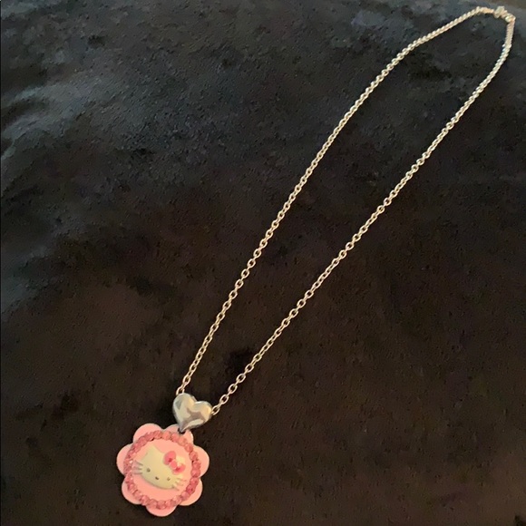 Hello Kitty necklace - Picture 5 of 5